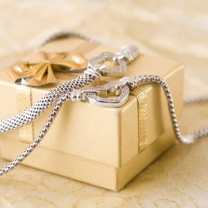 Stewart Kuper Jewelers Holiday Jewelry Gift Guide