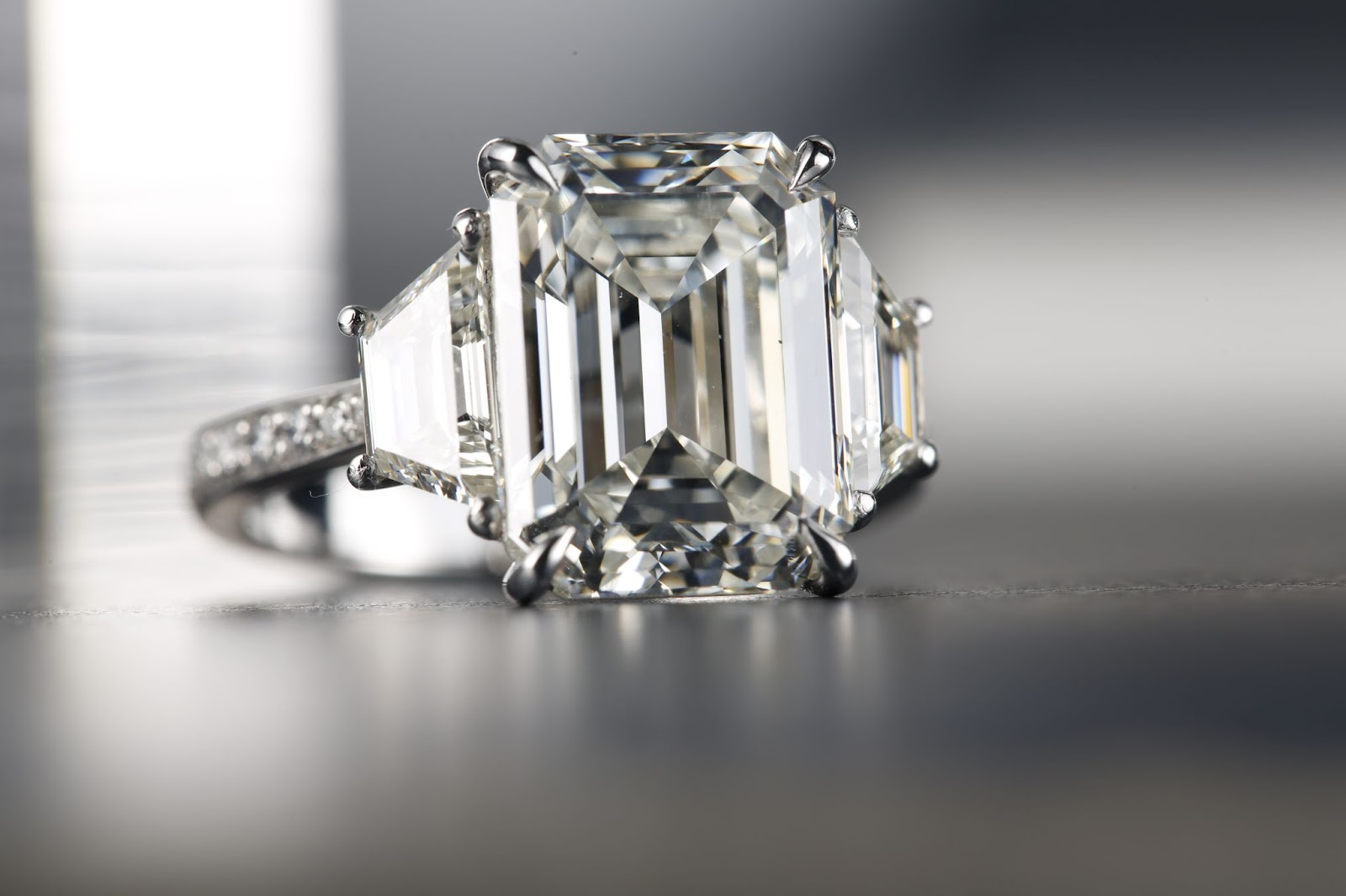 Emerald Cut Diamond Blog | Stewart Kuper Jewelers